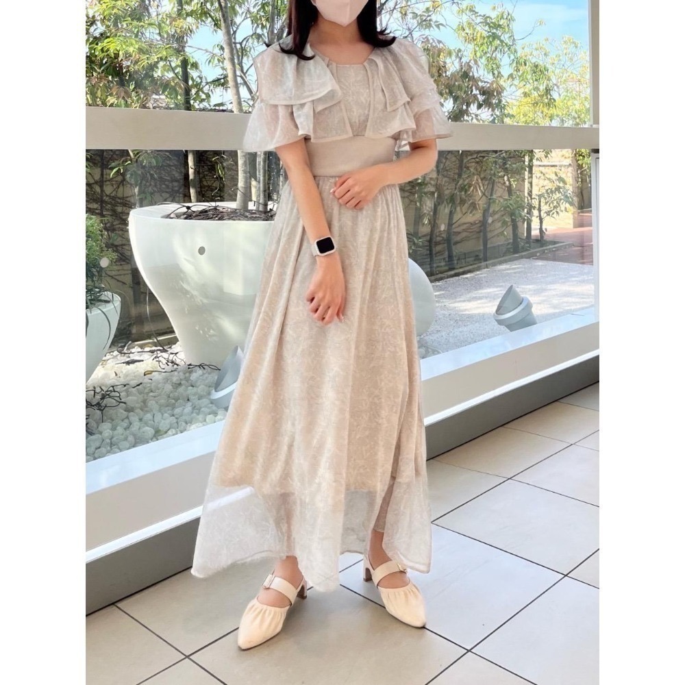 甜心貓💕現貨。日本大人気！日單 MAJESTIC LEGON 荷葉邊領口露肩束腰連身裙 三色XS，S，M 連衣裙洋裝-細節圖3