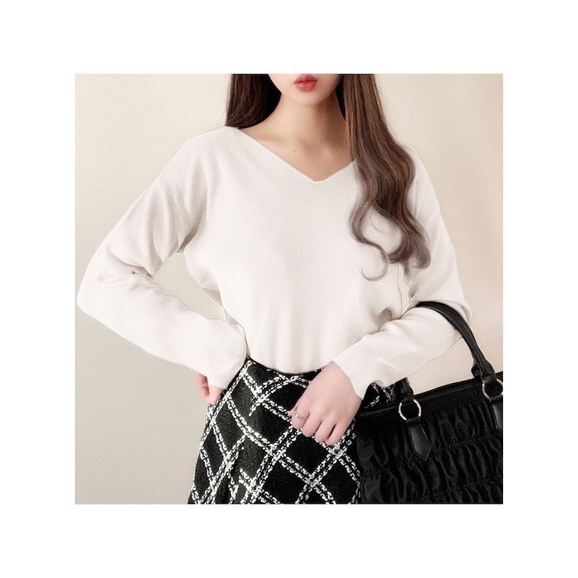 甜心貓~現貨。 日單 GRL 百搭V領簡約彈性針織上衣 多色 毛衣-細節圖10