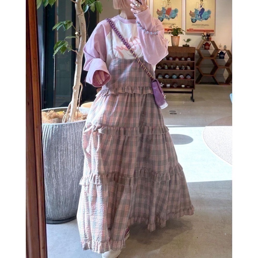 甜心貓💕現貨。【Alley】by w closet  日本熱賣款可疊穿多層荷葉邊吊帶裙 三色均碼 連衣裙肩帶裙-細節圖8