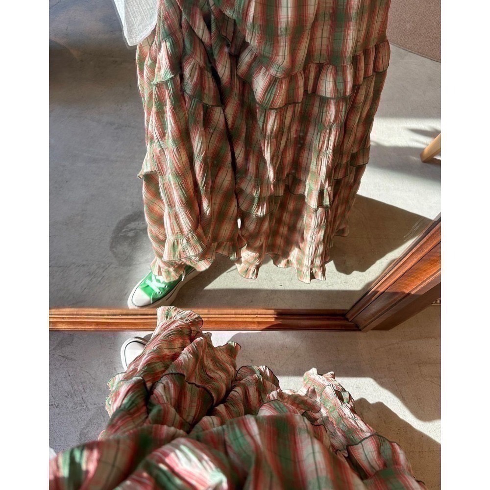 甜心貓💕現貨。【Alley】by w closet  日本熱賣款可疊穿多層荷葉邊吊帶裙 三色均碼 連衣裙肩帶裙-規格圖11