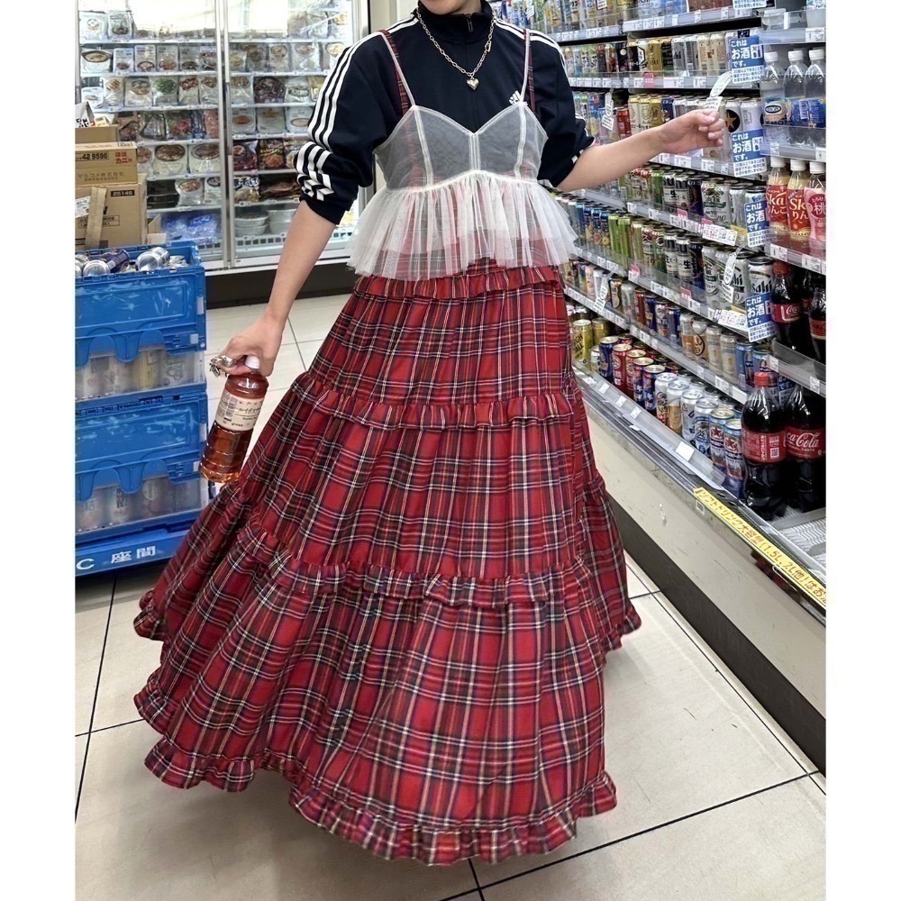 甜心貓💕現貨。【Alley】by w closet  日本熱賣款可疊穿多層荷葉邊吊帶裙 三色均碼 連衣裙肩帶裙-規格圖11