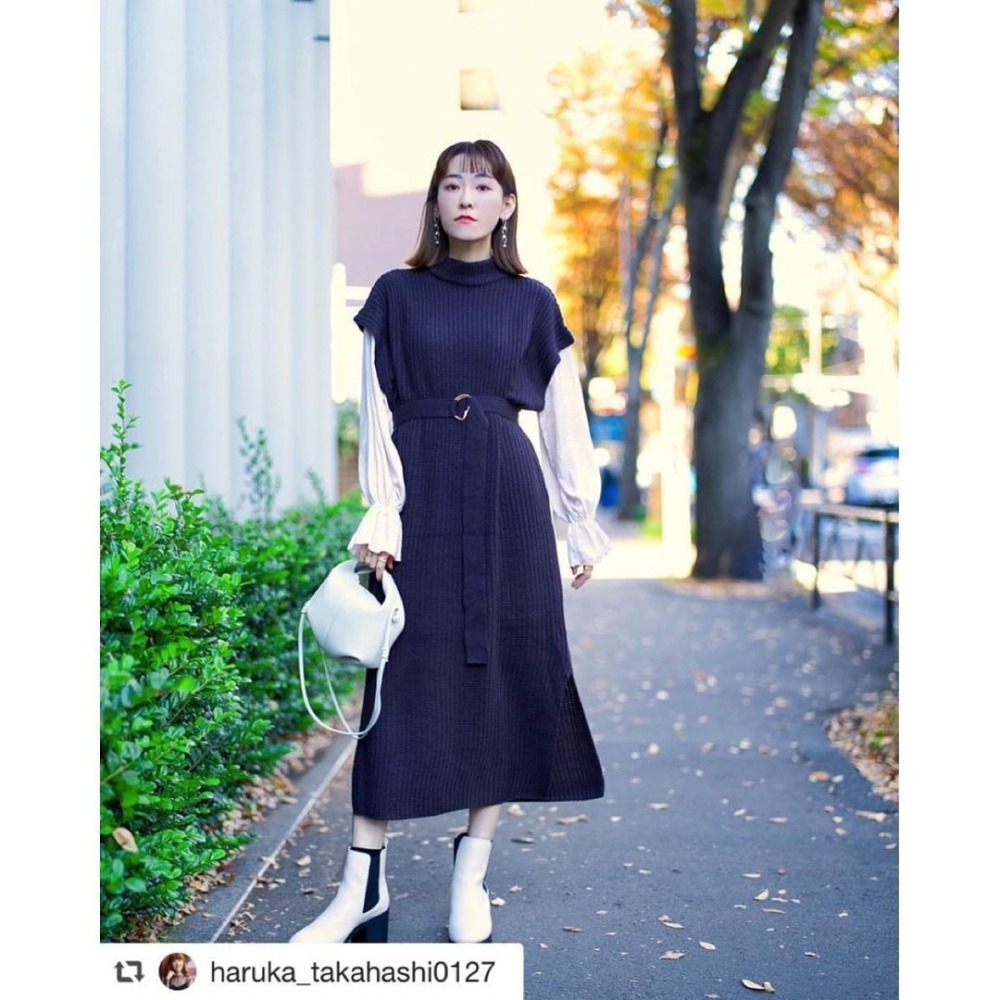 甜甜貓💕現貨~日本再入荷熱賣爆款~ 日單 GRL 假兩件雪紡袖拼接針織連衣裙 附腰帶 三色 M/L 洋裝 連身裙-細節圖6