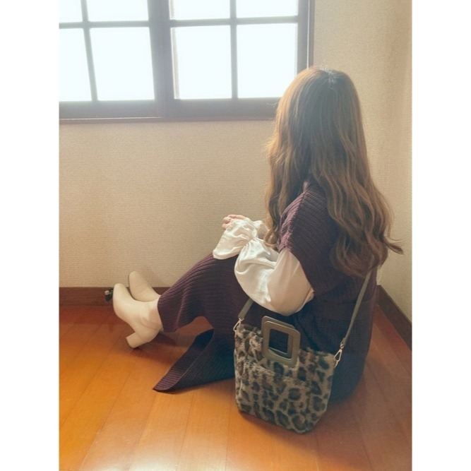 甜甜貓💕現貨~日本再入荷熱賣爆款~ 日單 GRL 假兩件雪紡袖拼接針織連衣裙 附腰帶 三色 M/L 洋裝 連身裙-細節圖8