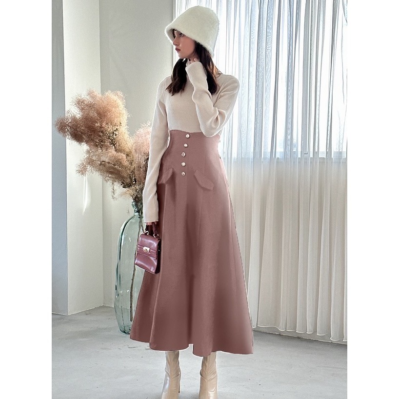 甜心貓💕少量現貨有標~日單 GRL 顯瘦高腰單排釦裝飾半身裙 三色 SML 長裙 A字裙-細節圖2