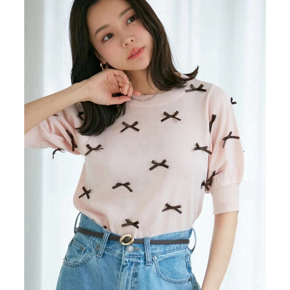 甜心貓~現貨。日單 VIS 甜美蝴蝶結薄款短袖針織衫 四色 均碼 針織上衣-細節圖4