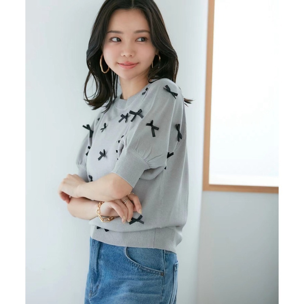 甜心貓~現貨。日單 VIS 甜美蝴蝶結薄款短袖針織衫 四色 均碼 針織上衣-細節圖10