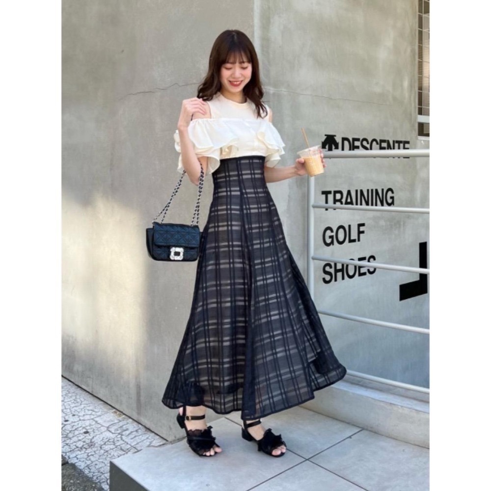 甜心貓~少量現貨。日單 MAJESTIC LEGON 假兩件荷葉邊修身洋裝 連衣裙 連身裙 SM 多色-細節圖3