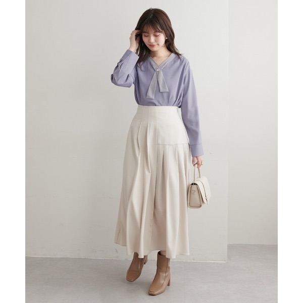 甜心貓💕少量現貨！人氣復刻款~日單 natural couture 撞色交叉領珍珠釦薄款雪紡長袖襯衫 均碼 雪紡上衣-細節圖8