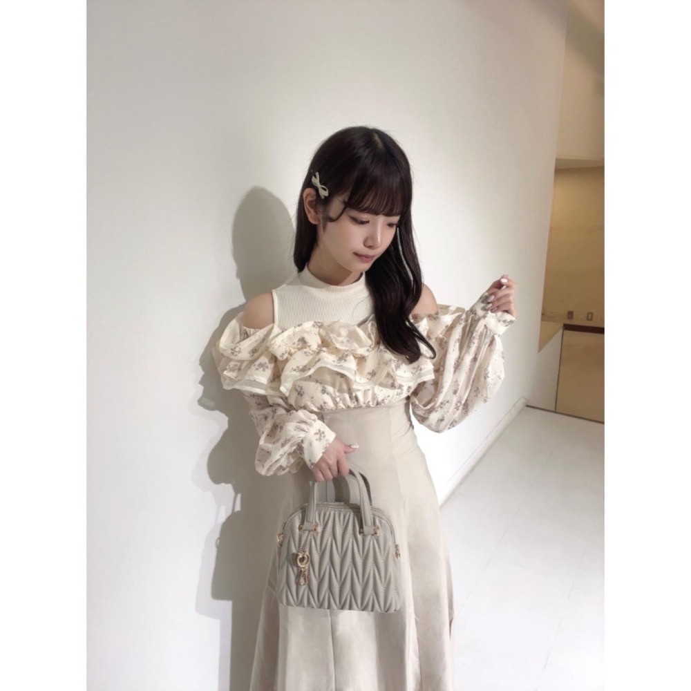 甜心貓~現貨+預購。日單 MAJESTIC LEGON 假兩件荷葉邊修身長袖洋裝 連衣裙 連身裙 SM 多色-細節圖5