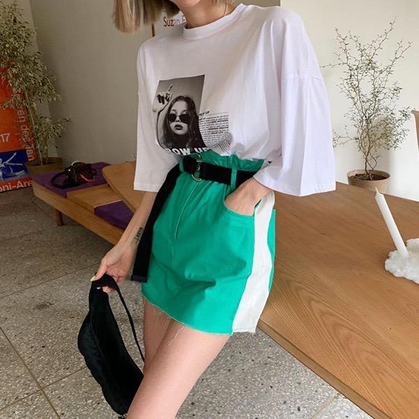 現貨！！ ⭐𝙈𝙖 𝙘𝙝𝙚𝙧𝙚⭐️ 現貨實拍 跩一個態度女孩個性Tee (預購)-細節圖3