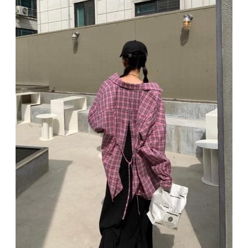 現貨！！⭐️𝙈𝙖 𝙘𝙝𝙚𝙧𝙚⭐️ 現貨實拍 後開叉綁帶格子襯衫 經典格紋後開叉襯衫 (預購)-細節圖2