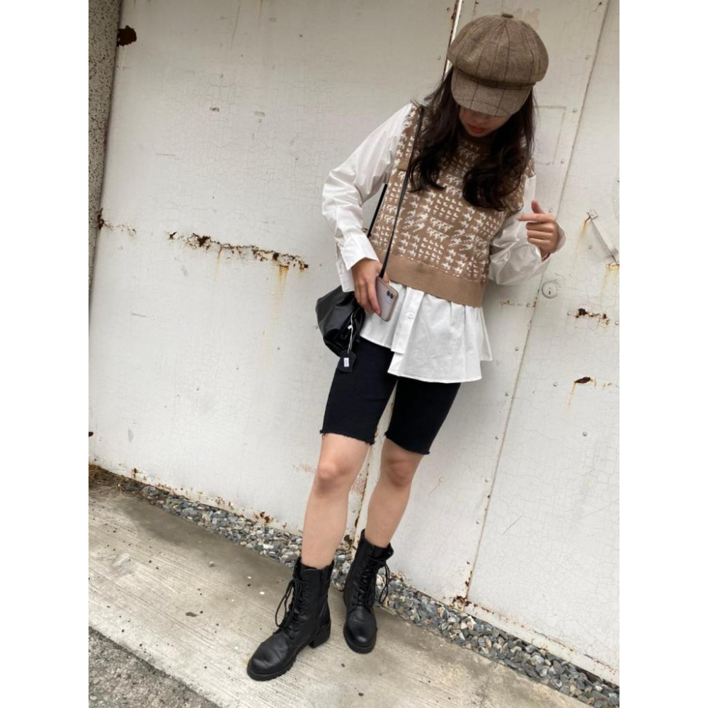 ⭐𝙈𝙖 𝙘𝙝𝙚𝙧𝙚⭐️ 現貨實拍 中高腰彈力不收邊五分牛仔馬褲 (預購)-細節圖4