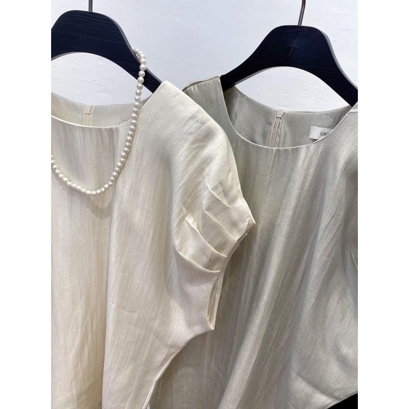 現貨！！⭐𝙈𝙖 𝙘𝙝𝙚𝙧𝙚⭐️ 現貨實拍 珠光時裝感袖打折上衣 (預購+現貨)-細節圖7