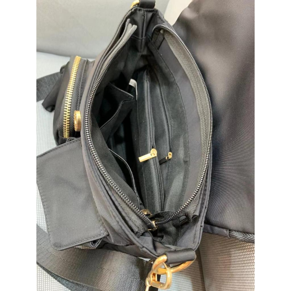 ⭐𝙈𝙖 𝙘𝙝𝙚𝙧𝙚⭐ 現貨實拍 尼龍牛津布掀蓋郵差包 斜背包 (預購)-細節圖7