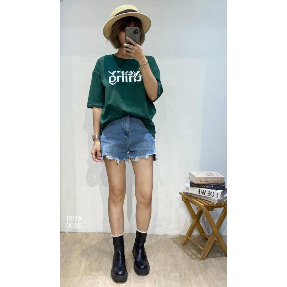 ⭐𝙈𝙖 𝙘𝙝𝙚𝙧𝙚⭐️ 現貨實拍 韓國車線配色英文tee (現+預)-細節圖2