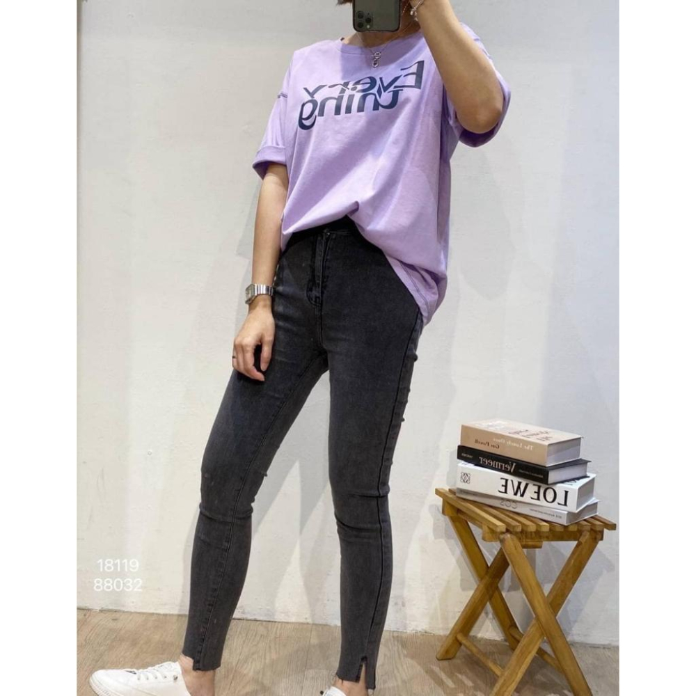 ⭐𝙈𝙖 𝙘𝙝𝙚𝙧𝙚⭐️ 現貨實拍 韓國車線配色英文tee (現+預)-細節圖7