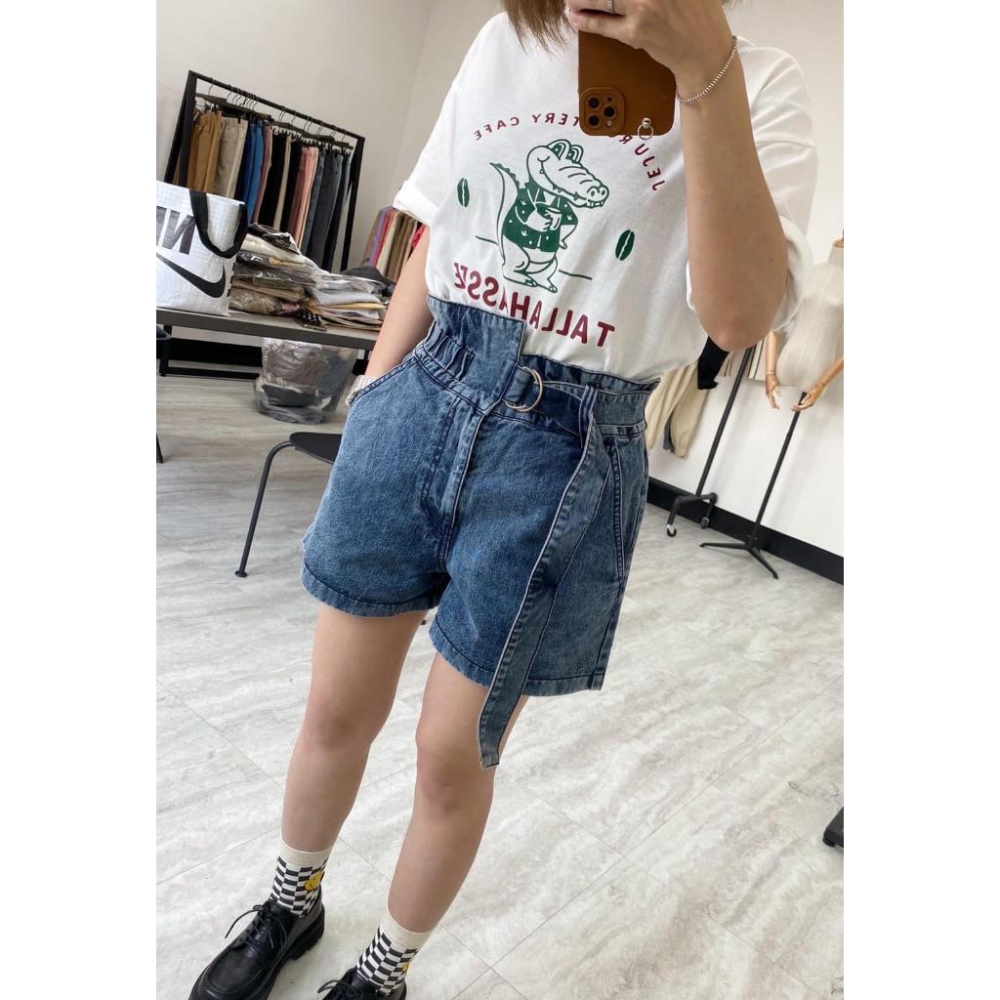 現貨！！⭐𝙈𝙖 𝙘𝙝𝙚𝙧𝙚⭐️ 現貨實拍 韓國咖啡豆鱷魚卡通TEE (現貨售完不補)-細節圖7