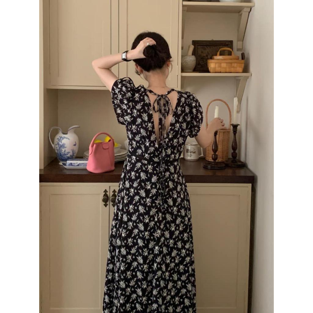 ⭐𝙈𝙖 𝙘𝙝𝙚𝙧𝙚⭐️ 現貨實拍 深V露背染花長洋裝 (預購)-細節圖3