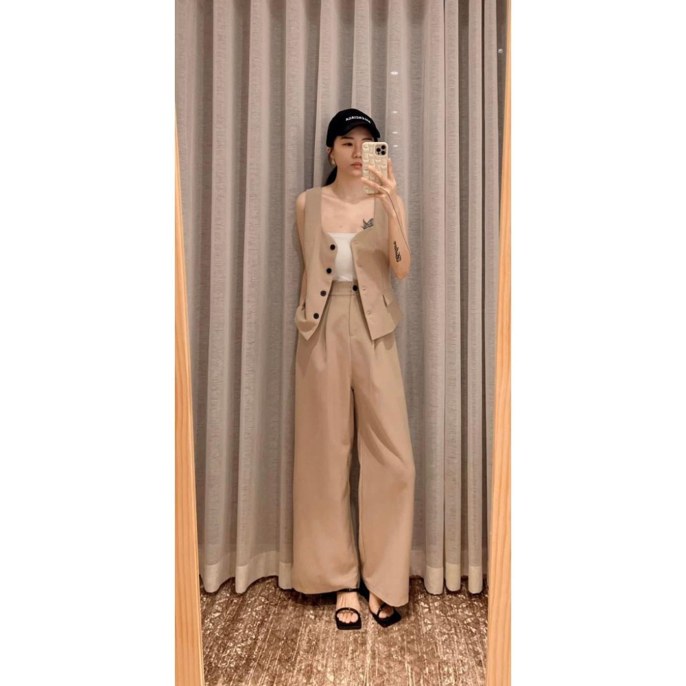 🔥現貨~~ ⭐𝙈𝙖 𝙘𝙝𝙚𝙧𝙚⭐️ 現貨實拍 韓國質感帥氣西裝背心套裝 (預購)-細節圖2