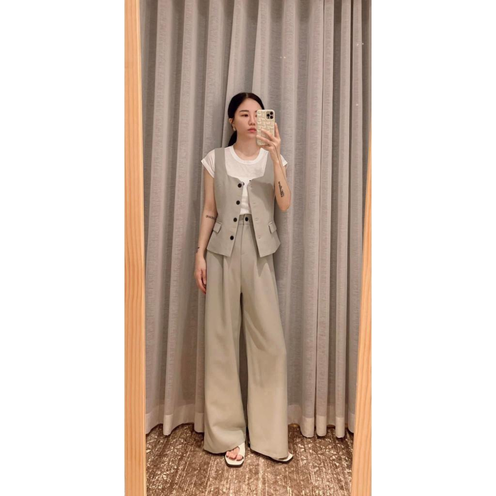 🔥現貨~~ ⭐𝙈𝙖 𝙘𝙝𝙚𝙧𝙚⭐️ 現貨實拍 韓國質感帥氣西裝背心套裝 (預購)-細節圖6