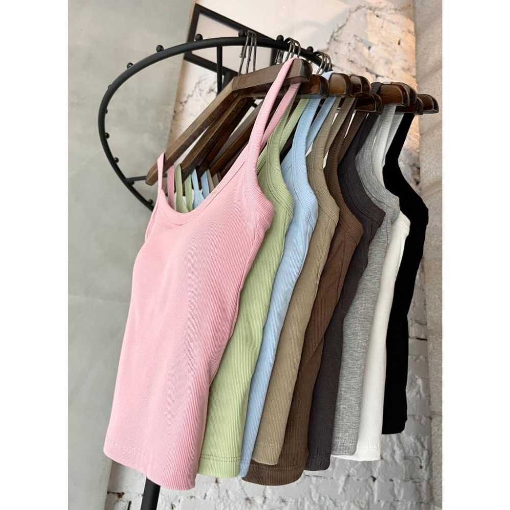 ⭐𝙈𝙖 𝙘𝙝𝙚𝙧𝙚⭐️ 現貨實拍 純色彈力坑紋Bra背心 (預購)-細節圖5