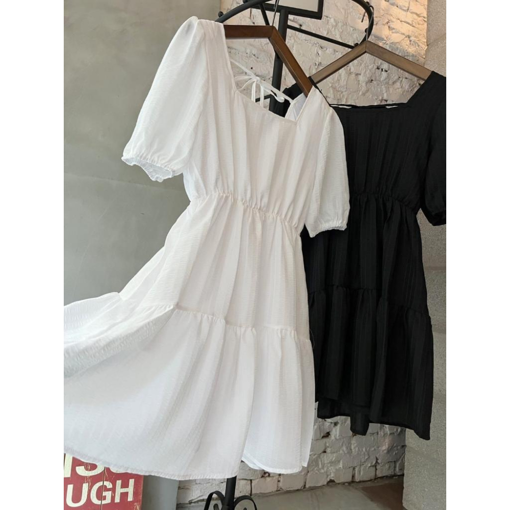 ⭐𝙈𝙖 𝙘𝙝𝙚𝙧𝙚⭐️ 現貨實拍 俏麗女孩方領後綁蓬袖短洋裝 (預購)-細節圖8