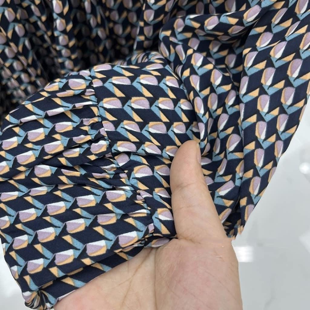 ⭐𝙈𝙖 𝙘𝙝𝙚𝙧𝙚⭐️ 現貨實拍 幾何圖雪紡半身裙 鬆緊雪紡半身裙 (預購)-細節圖8