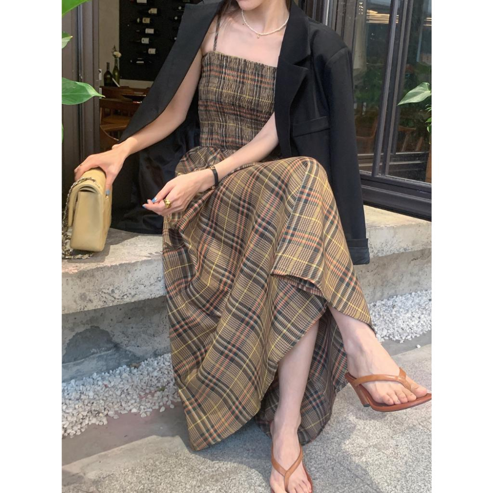 ⭐𝙈𝙖 𝙘𝙝𝙚𝙧𝙚⭐️ 現貨實拍 法式一字領細肩格子連身洋裝 (預購)-細節圖7