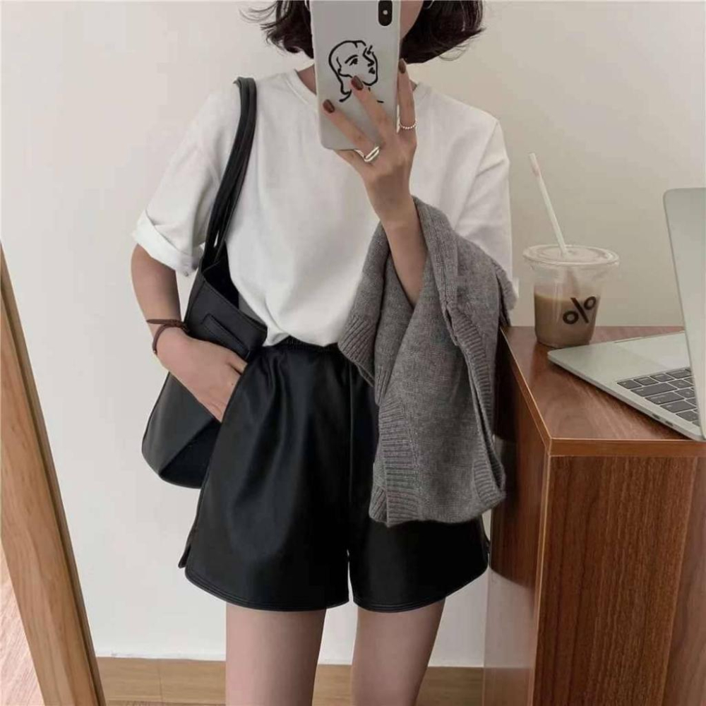 ⭐𝙈𝙖 𝙘𝙝𝙚𝙧𝙚⭐️ 春夏新品 現貨實拍 純色圓領微磨毛短T (預購)-細節圖5