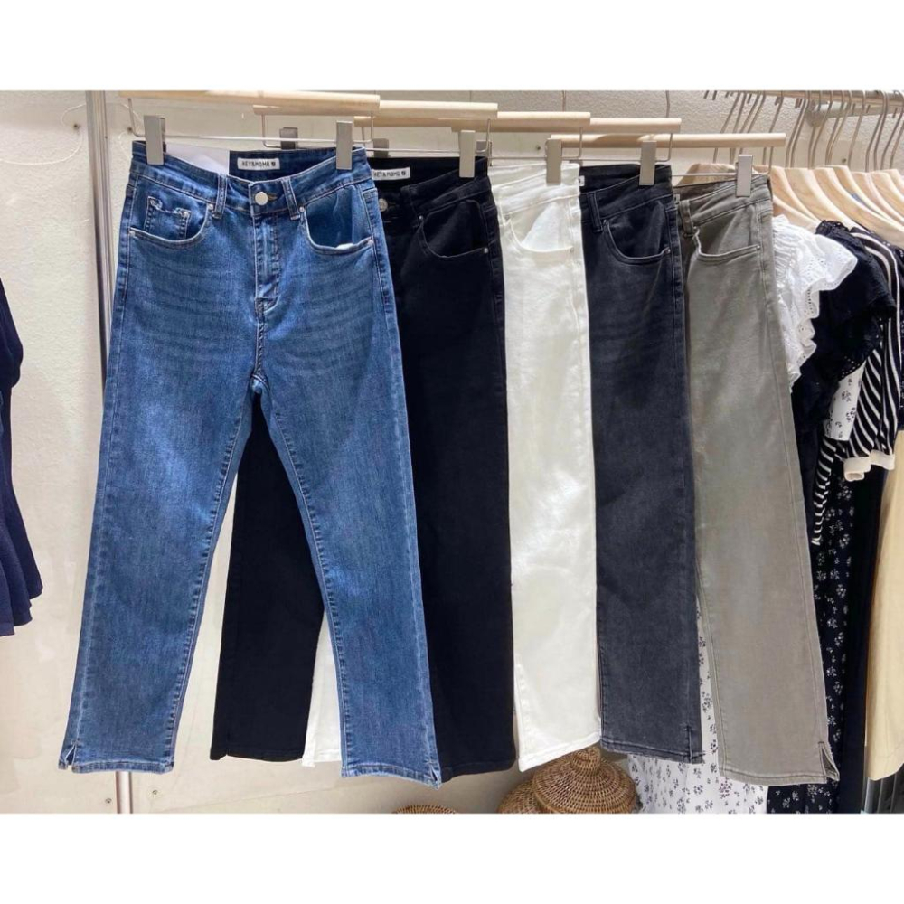 部份現貨！⭐𝙈𝙖 𝙘𝙝𝙚𝙧𝙚⭐  春夏新品 現貨實拍 小開叉9分小直筒牛仔褲 (預購)-細節圖7