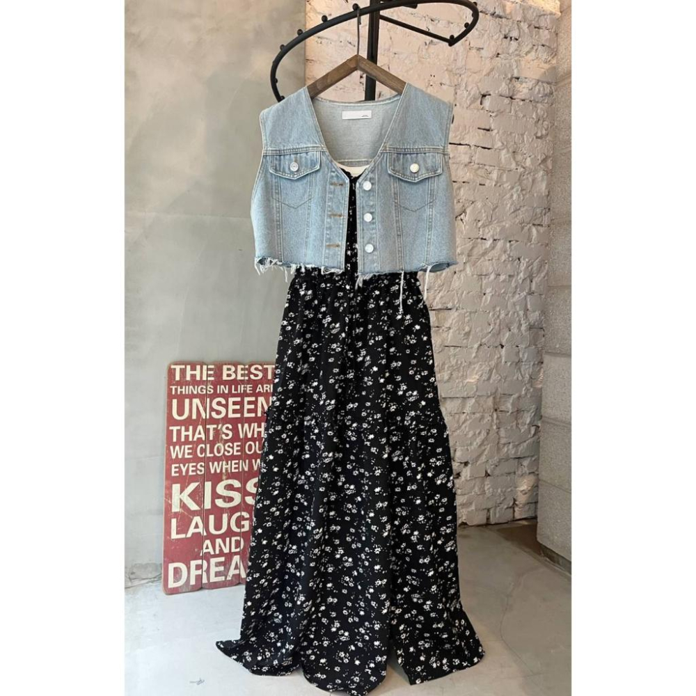 ⭐𝙈𝙖 𝙘𝙝𝙚𝙧𝙚⭐️ 現貨實拍 不修邊短版牛仔背心 (預購)-細節圖5