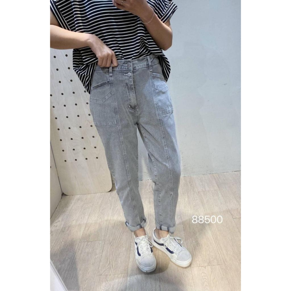 ❤️現貨❤️ 𝙈𝙖 𝙘𝙝𝙚𝙧𝙚 春夏新品 現貨實拍 韓國後鬆緊中線牛仔褲-細節圖3