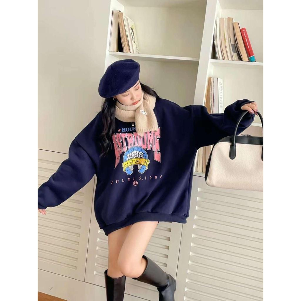 ❤️現貨❤️ 𝙈𝙖 𝙘𝙝𝙚𝙧𝙚  秋冬季新品 現貨實拍 刷毛復古字母1986大學T-細節圖2