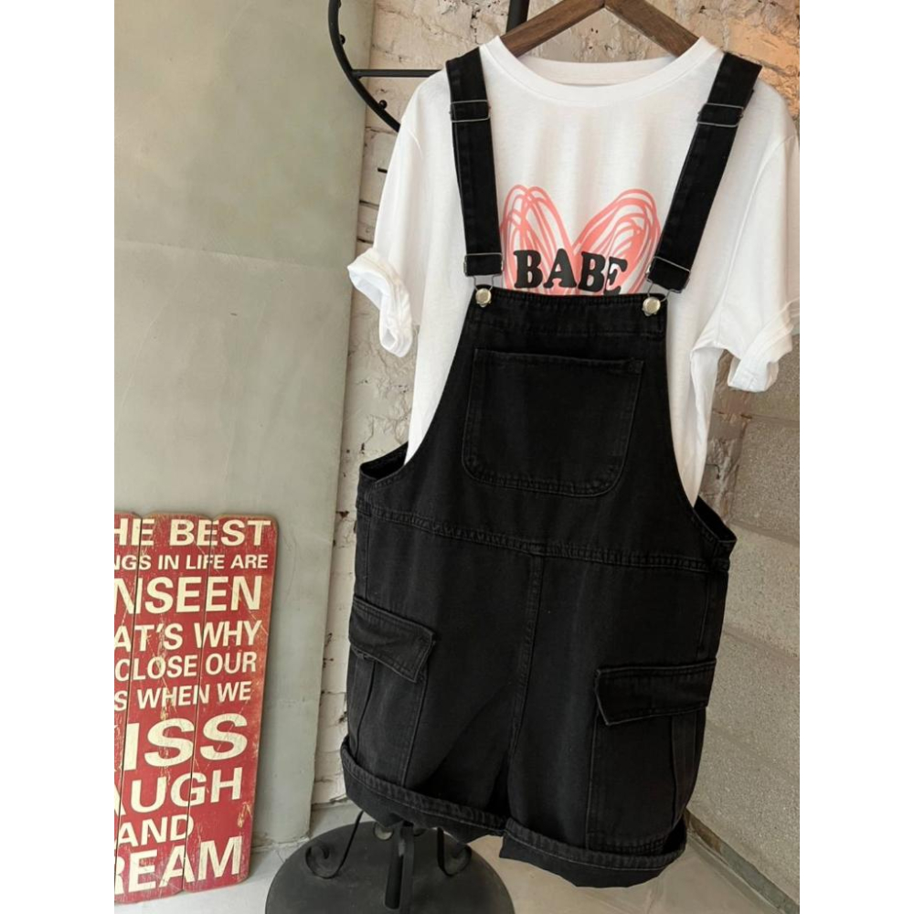 🔥現貨🔥 𝙈𝙖 𝙘𝙝𝙚𝙧𝙚 現貨實拍 工裝側大口袋吊帶褲 吊帶短褲 (棉花糖女孩也能穿喔)-細節圖4