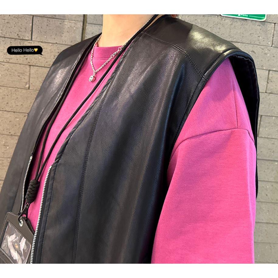 現貨！！⭐𝙈𝙖 𝙘𝙝𝙚𝙧𝙚⭐️ 現貨實拍 開襟V領BF風格皮革背心 棉花糖女孩也穿喔！(預購)-細節圖9