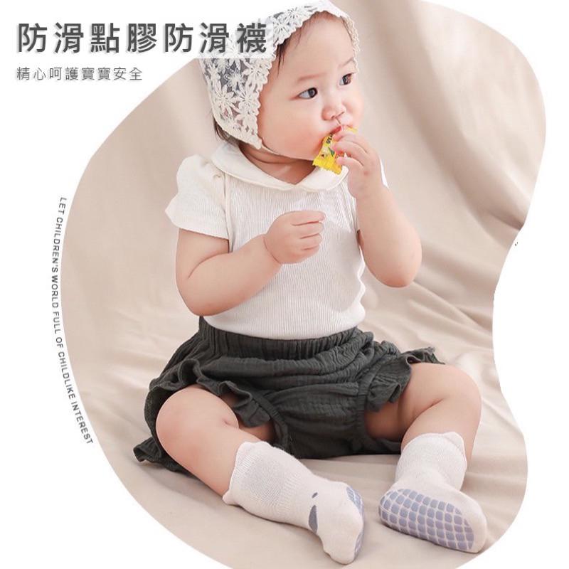 （台灣現貨）學步襪 童襪 止滑襪 新生兒襪子 嬰兒襪子 防滑襪  寶寶襪子 寶寶止滑襪 中筒襪 藍色 防滑襪 學步襪鞋-細節圖9