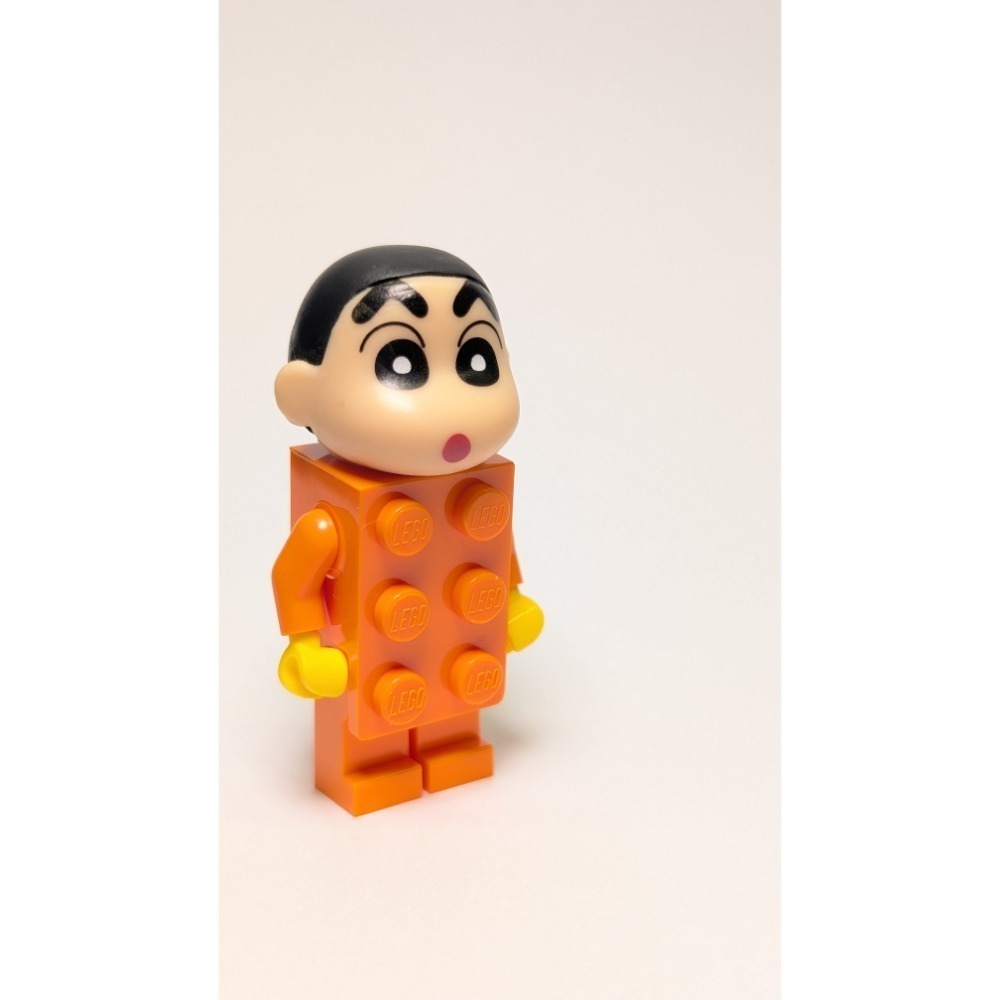 1. 橘色磚塊身體+腿(