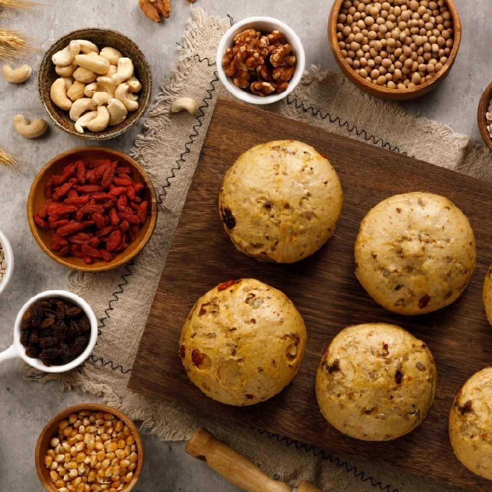 【福穀樂】養生堅果饅頭 3入(全素 雜糧饅頭 超級食物 國民饅頭 無籽葡萄乾 營養點心 代餐零食 台南名產 馬可先生)-細節圖4