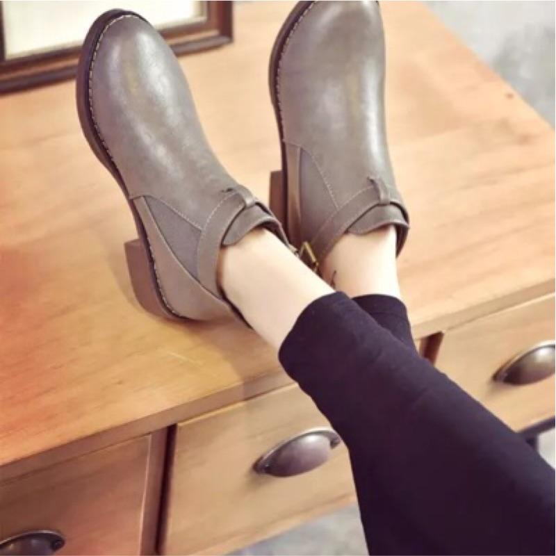 [現貨]秋冬季百搭英倫短靴-細節圖3