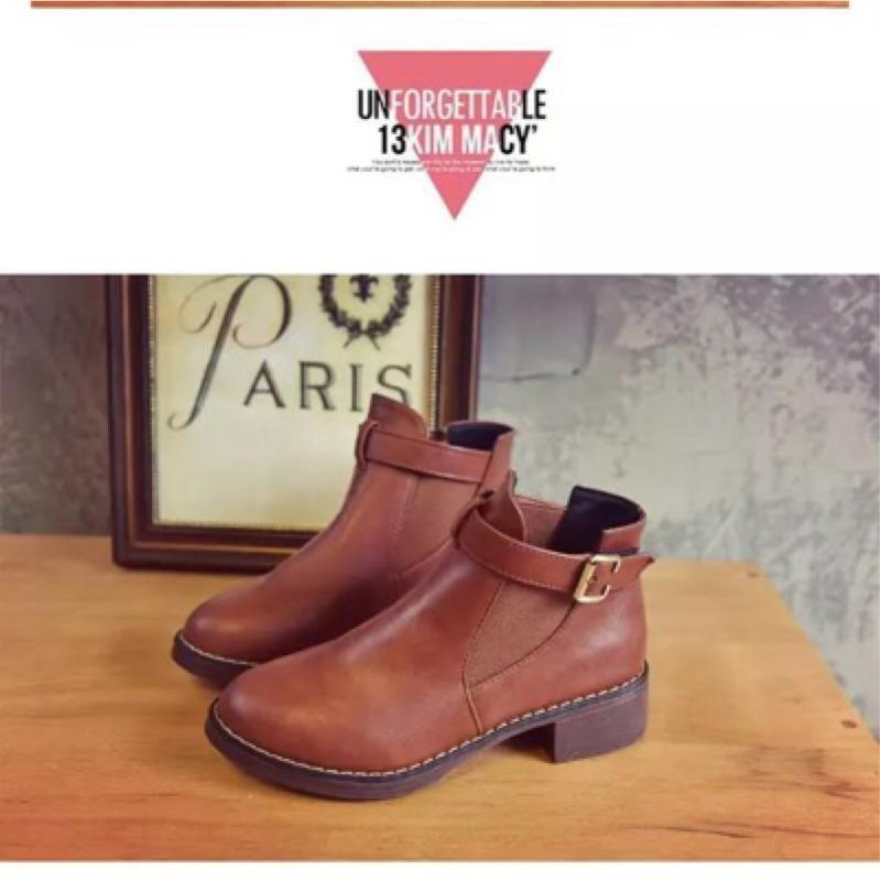 [現貨]秋冬季百搭英倫短靴-細節圖4