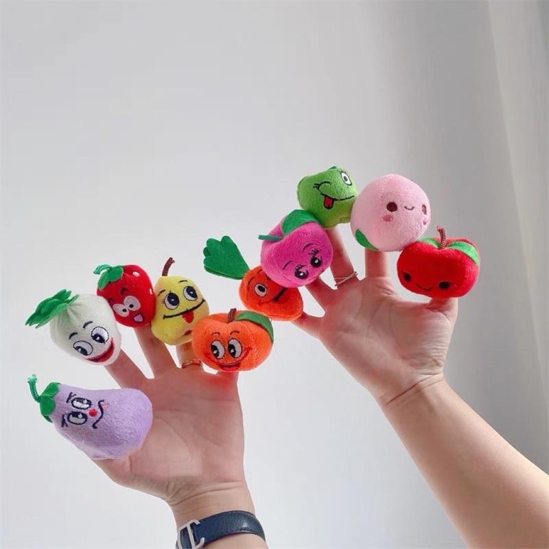 [現貨] 可愛小動物講故事手指偶（10入）親子互動毛絨玩具 可愛水果 手指玩偶 草莓蘋果蘿蔔小玩偶-細節圖3