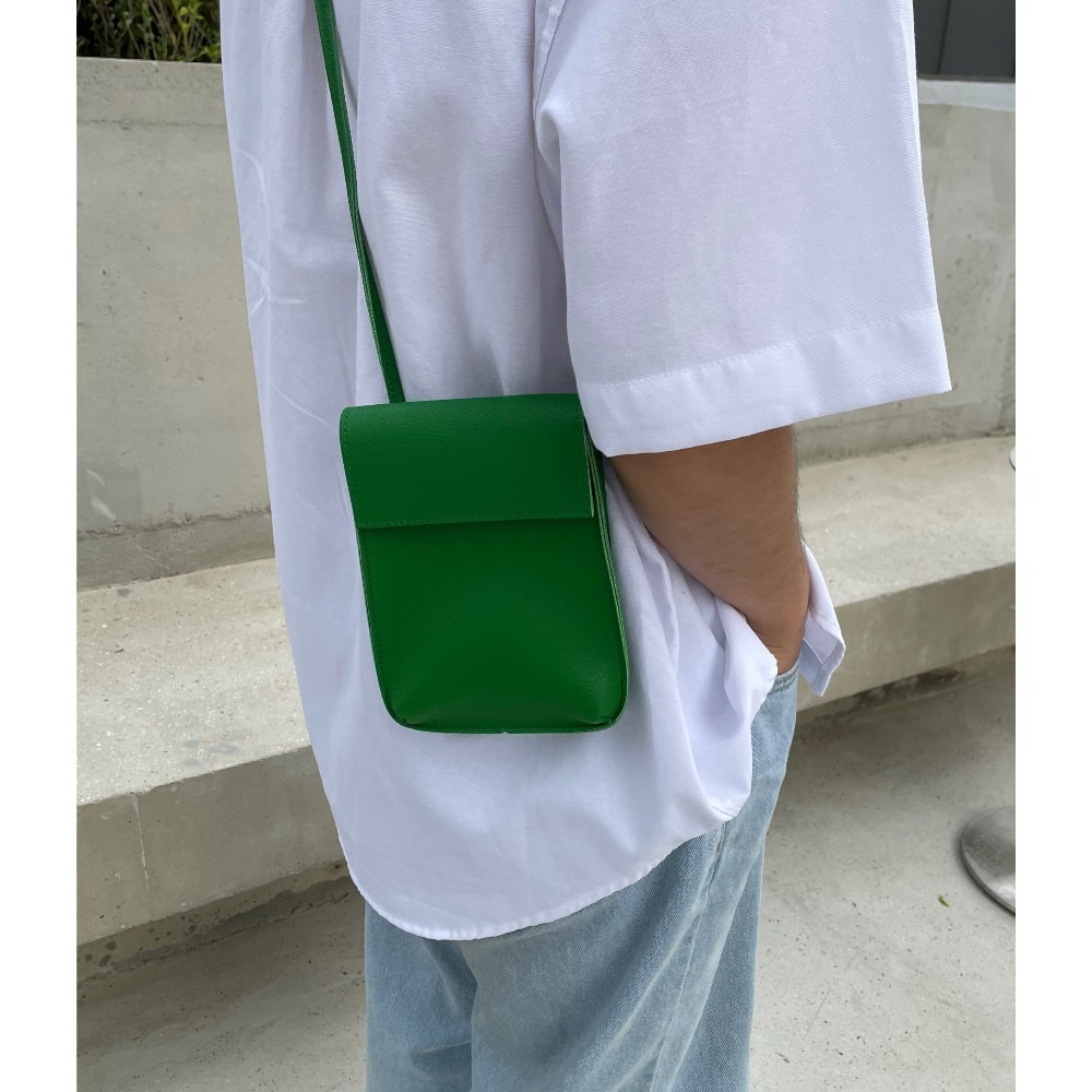 VOS AMO韓國嚴選單品-韓國製熱銷新款簡約純色迷你斜背包(3色)-細節圖8