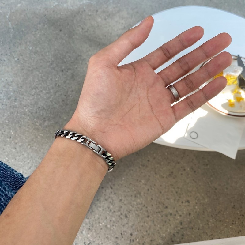 VOS AMO韓國嚴選單品-韓國熱銷款經典單鍊式8mm銀色手鍊-細節圖4