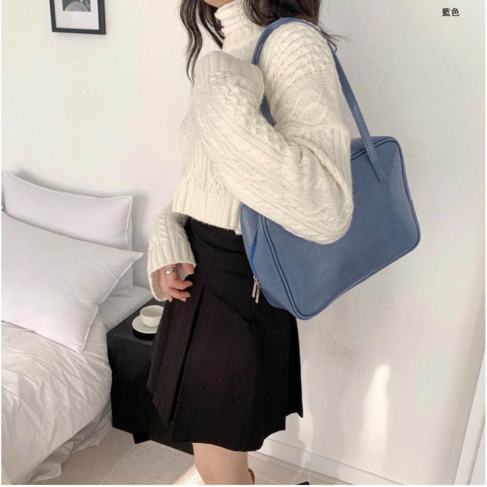 VOS AMO韓國嚴選流行女包-韓國熱銷款純色方形單肩/手提包(4色)-細節圖5