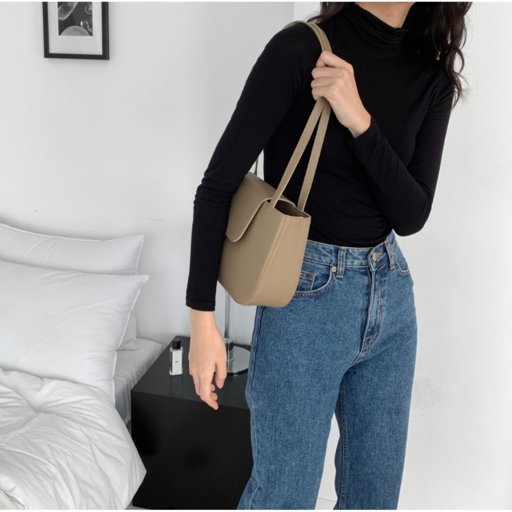 VOS AMO韓國嚴選流行女包-韓國熱銷款純色翻蓋皮革單肩包(6色)-細節圖2