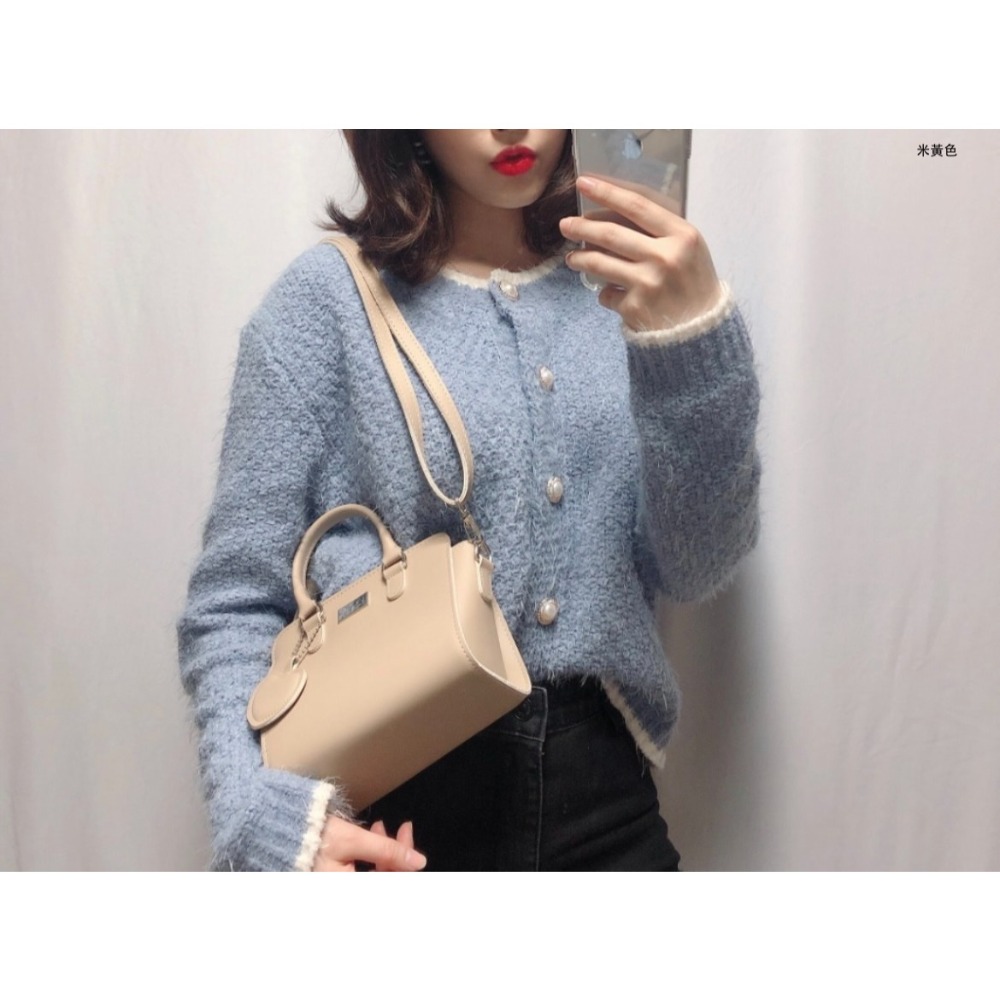 VOS AMO韓國嚴選流行女包-韓國熱銷款心型吊墜手提/單肩包(6色)-細節圖2