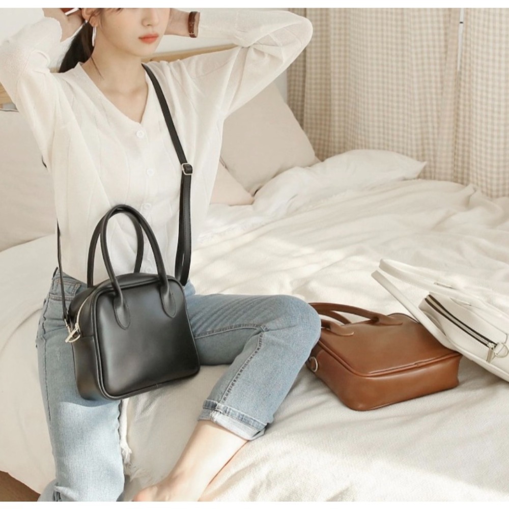 VOS AMO韓國嚴選流行女包-韓國熱銷款純色皮革手提/單肩包(3色)-細節圖2