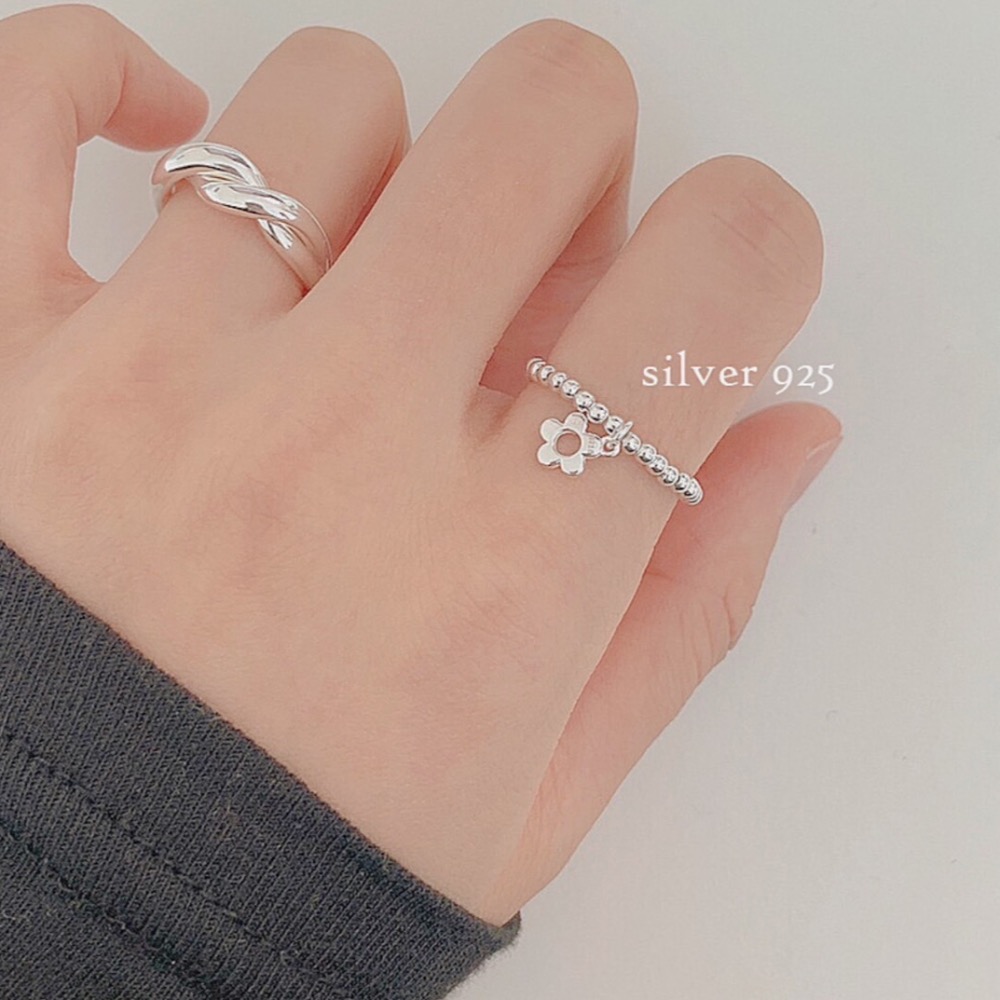 預購 【23.𝙨𝙩𝙪𝙙𝙞𝙤】S925高級感彈力繩指環花設計戒指CA05-細節圖2