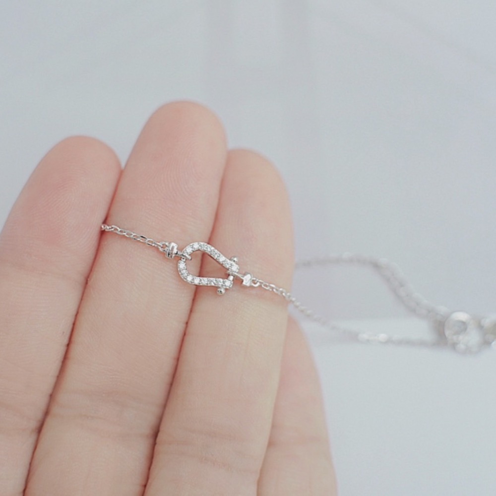 【23.𝙨𝙩𝙪𝙙𝙞𝙤】S925純銀馬蹄扣高級感手鍊CB03-細節圖2