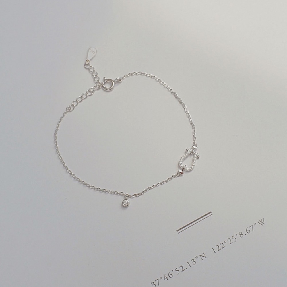 【23.𝙨𝙩𝙪𝙙𝙞𝙤】S925純銀馬蹄扣高級感手鍊CB03-細節圖3